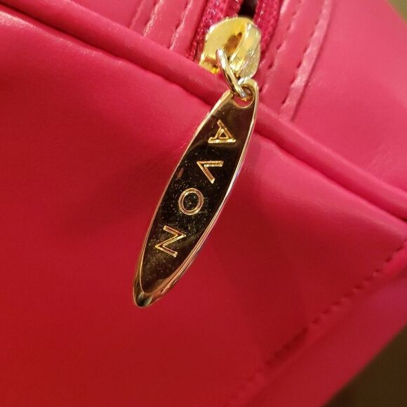 Avon Red Handbag with Shoulder Strap - Picture 12 of 16